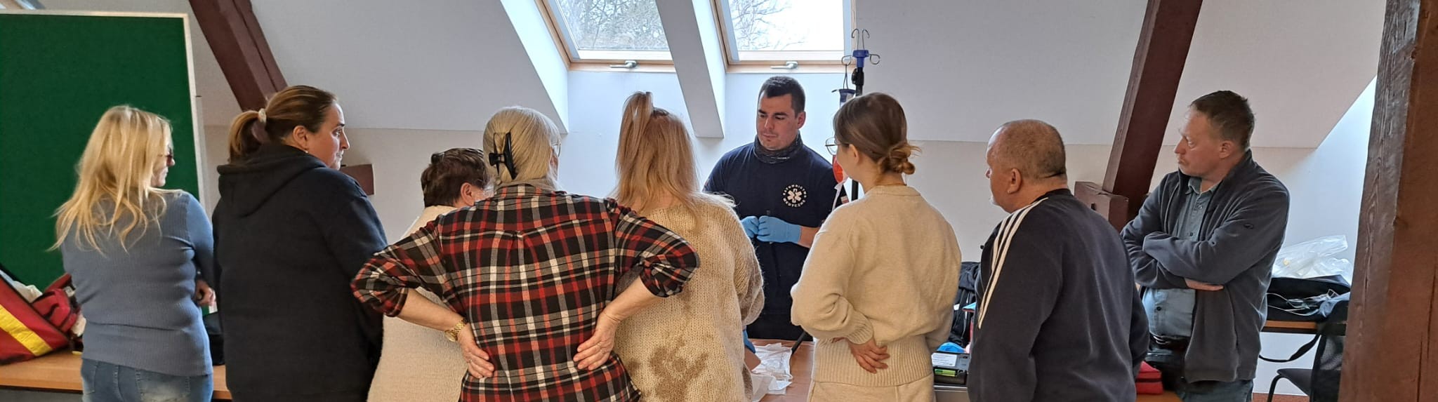 Read more about the article SZKOLENIE Z PIERWSZEJ POMOCY DLA RODZICÓW ZASTĘPCZYCH